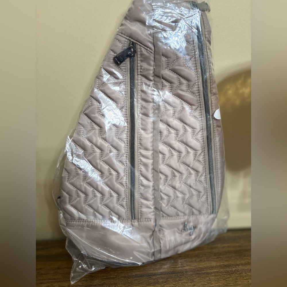 Lug Windsail Sling Bag, Sand Taupe. NWT - Picture 10 of 12